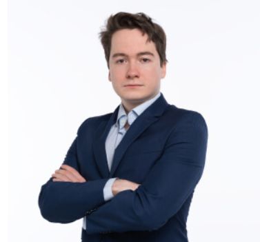 Антон Захаров