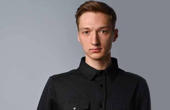 Денис Курлищук